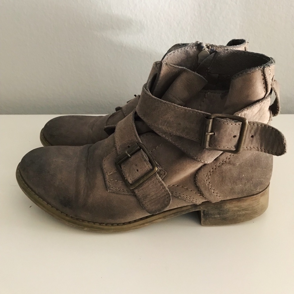 Steve Madden Booties